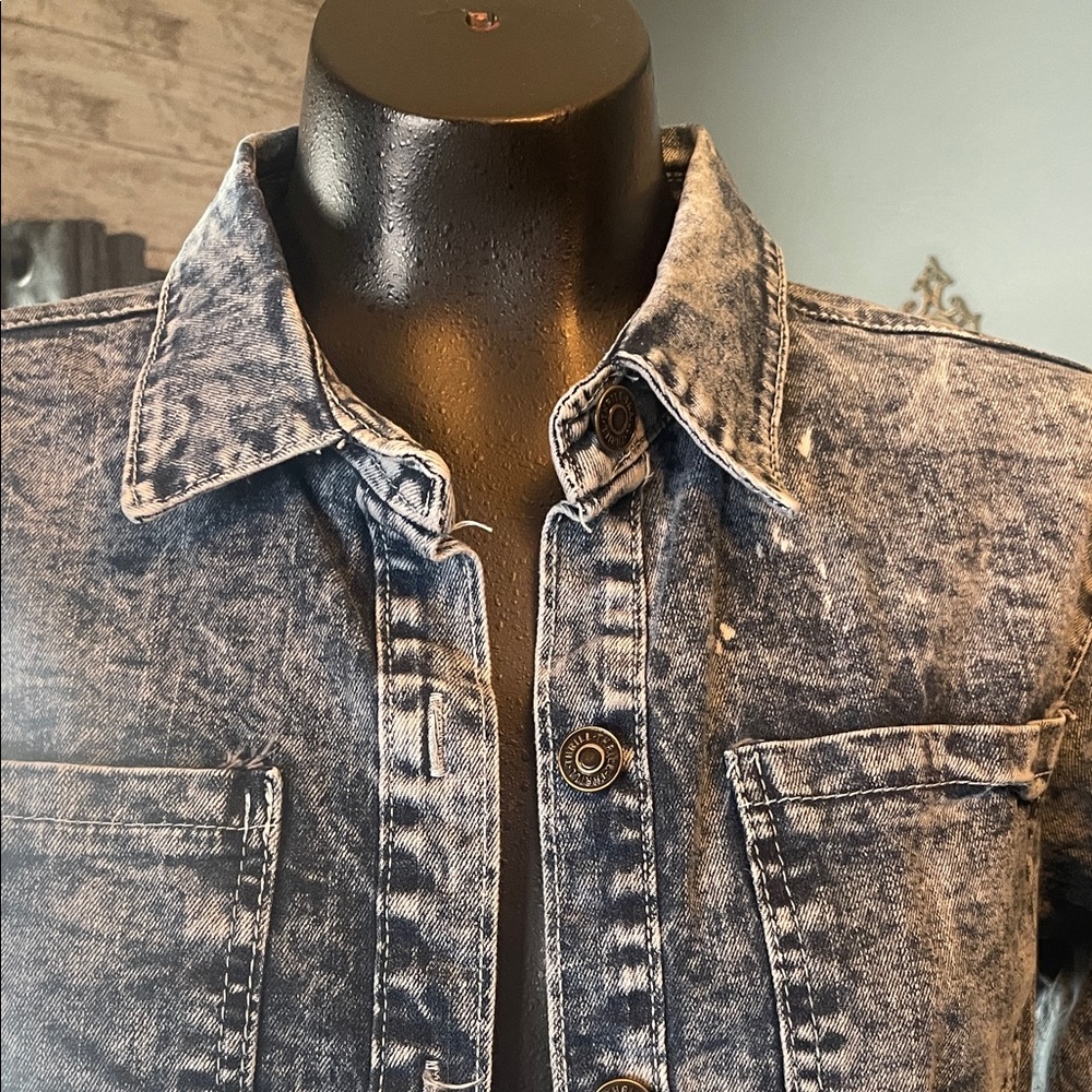 Thrill Distressed Denim Button Down Shirt - Picture 4 of 8